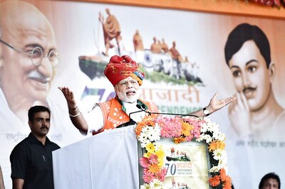 Cops Securing Road for Modi's Cavalcade Thrash Army Colonel's Son