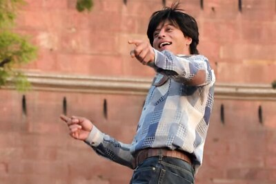 Shah Rukh Khan Admirers, Rejoice! Here’s Why ‘Fan’ Is The Ultimate Treat For You