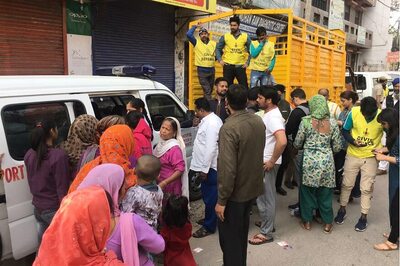 As First Signs of Thaw Appear in Brahmpuri, Volunteers Bring Much-needed Food and Medicines to Riot-Affected