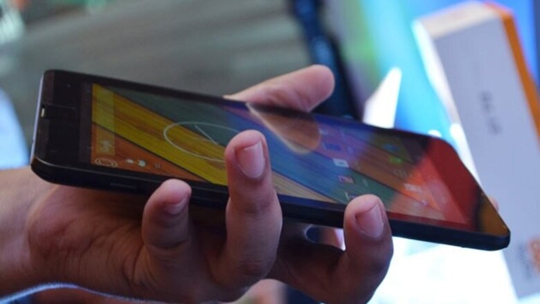 Android grabs 70 per cent of the tablet market, Apple's market share slips to 25 per cent: Survey