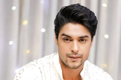 Priyanka Choudhary Celebrates Rumoured BF Ankit Gupta’s New Show Maati Se Bandhi Dor