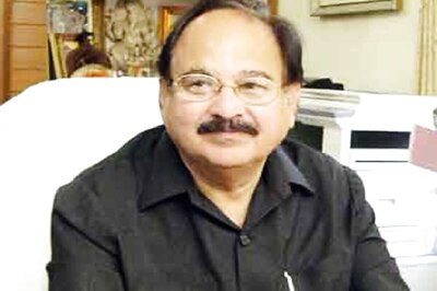 Former Delhi Minister AK Walia succumbs to COVID-19