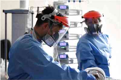 Doctor Couple from Andhra Pradesh Completes 1 Lakh Covid-19 Tests with Noida Hospital Team