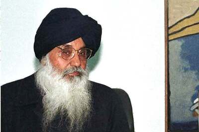 Parkash Singh Badal seeks Centre's support to check drug inflow into state