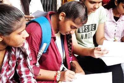 UGC Directs Colleges, Universities to Take Part in ICAR Graduate Income Index Survey