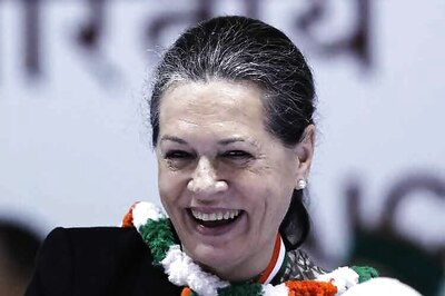 Ahead of Monsoon session, Sonia Gandhi to hold Iftar party to get non-NDA parties together