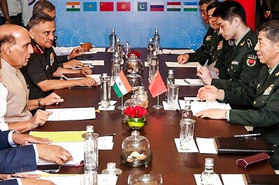 China Attempts to Sideline Border Issue after India Adopts Tough Stance during Singh-Shangfu Meet