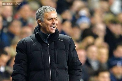 Chelsea's seven-point lead not decisive, says Jose Mourinho