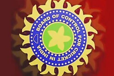 IPL becomes DLF-IPL, BCCI bags Rs 200 cr