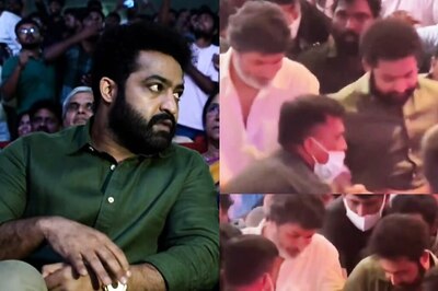Jr NTR Almost Falls As Fans Push Him, Create Chaos at 'Tillu Square' Event; Shocking Video Goes Viral