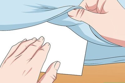 How to Remove Highlighter Stains From Clothes