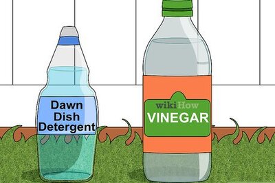 How to Clean a Vinyl Fence