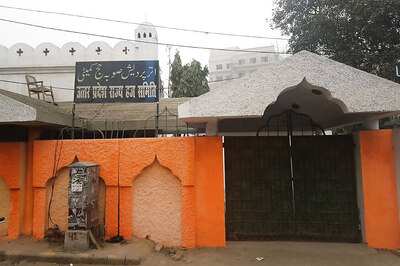 Uttar Pradesh Govt Removes Haj Committee Secy After Saffron Paint Row