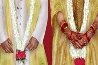 Married, happy and rich: That's Hindus in US