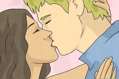 What Are the Bases in a Relationship? Defining the Baseball-Sex Metaphor