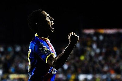 Malaga rout Zaragoza 5-1 to go fifth, Levante win