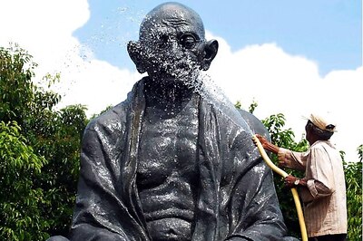 HP: Mahatma Gandhi statue desecrated in Shimla