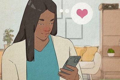 How to Fake Drunk Text a Guy