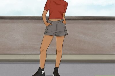 How to Style Cargo Shorts (Girls)