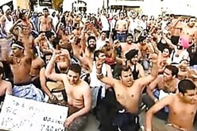 Melbourne cabbies call off strike after 22 hours