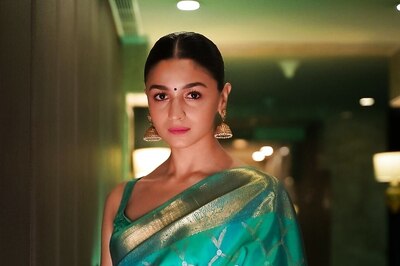 5 Ensembles That Are Picture-Perfect For The Festive Season