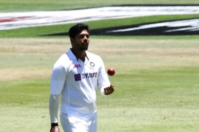 Watch: Veteran India Pacer Umesh Yadav Dazzles With Fifer for Middlesex