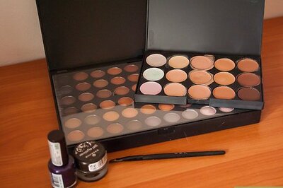 How to Do Gerard Way's Makeup