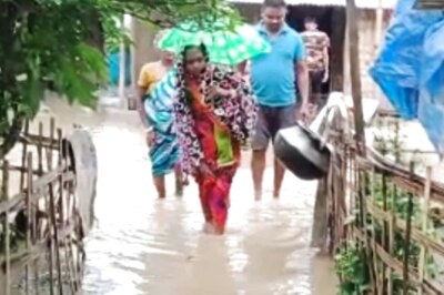 Weather News Updates: Flood-like Situation in Assam After Heavy Rain; Thunderstorm to Bring Some Relief from Heat for Northwest India