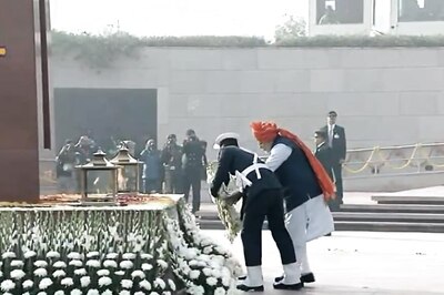 In R-Day First, PM Pays Homage to Fallen Soldiers at War Memorial Instead of Amar Jawan Jyoti