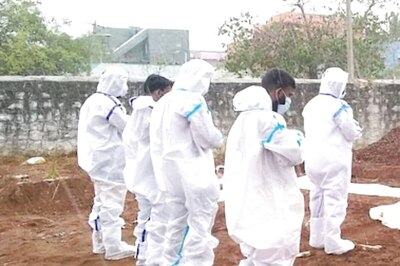 Irrespective of Religions, How Muslim Organisations in TN Help Perform Covid Protocol Funerals