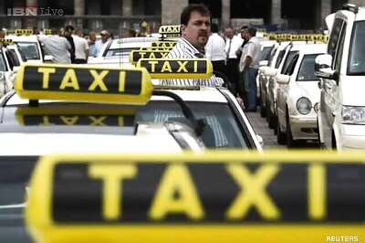 Delhi government grants license to cab service provider, Uber awaits