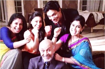 'Bade Achhe Lagte Hain' Turns 10, Cast and Crew Celebrate the Milestone