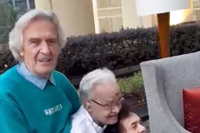 Anand Mahindra Shares Video of John MacLaughlin, Zakir Hussain and Vikku Vinayakram’s Impromptu Jam