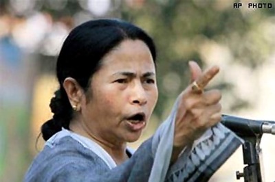 Mamata Banerjee takes industrialists on Sundarbans tour, seeks investments