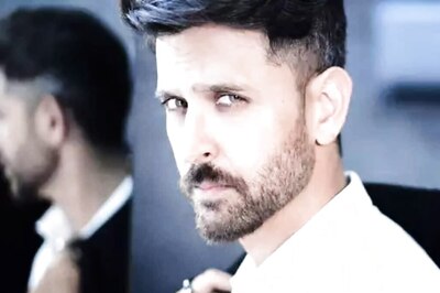 Hrithik Roshan Tells 70-Year-Old Woman ‘Single Toh Main…’ As She Proposes To Him On Stage, Watch