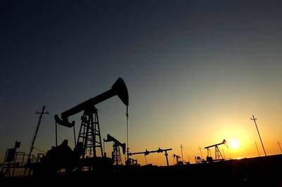 Oil Hits Six-week Low as OPEC Fails to Curb Oversupply