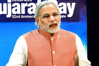 Rebels attack Modi, say Emergency was better