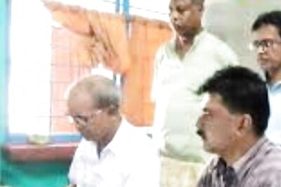 Alipurduar Teacher Receives Prestigious Shiksha Ratna Award For Educational Contributions