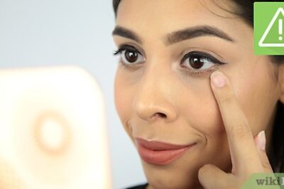 How to Apply Eyelash Extensions