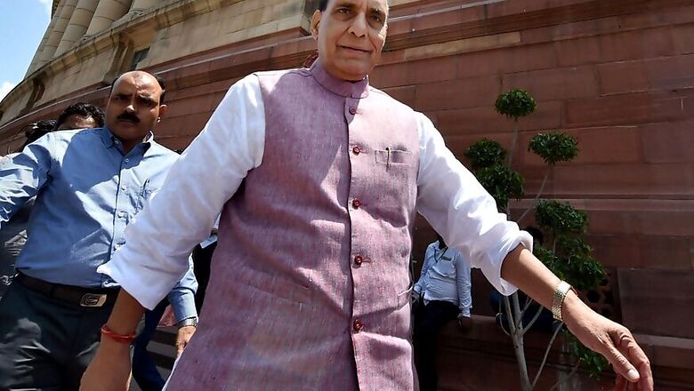 Rajnath Calls, Exchanges Pleasantries With Nawaz Sharif