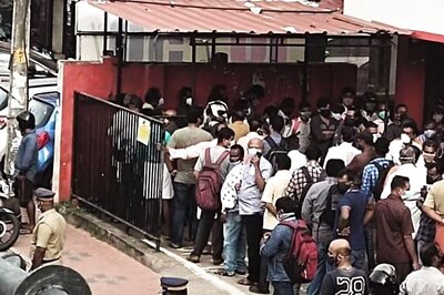 Why So Careless? Alarming Crowds at Hill Stations, Markets May Usher 3rd Wave Early