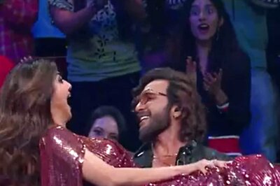 Shilpa Shetty In Shock After Terence Lewis Effortlessly Carries Her In His Arms, Badshah Reacts. Watch