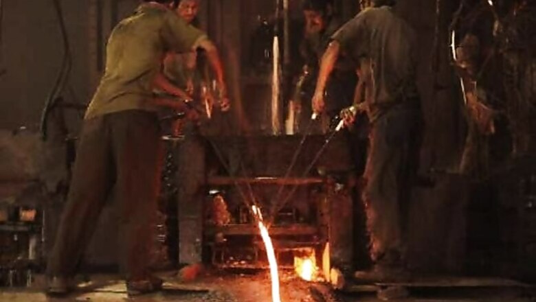 IIP remains negative in January at 1.5%, industry demands rate cut