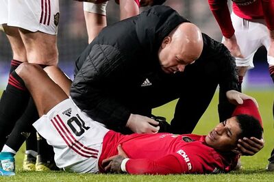 Marcus Rashford Injury Overshadows Manchester United Win Over Wolves in FA Cup