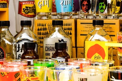 Delhiites Empty Liquor Store Shelves as Old Excise Policy Resumes Tomorrow. Here's What Changes