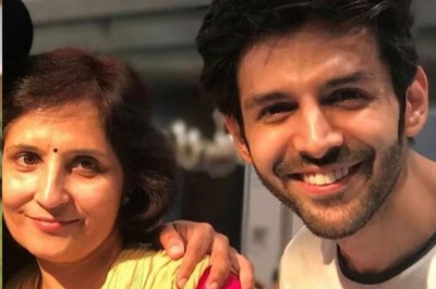 ‘Favourite Person In The World’: Kartik Aaryan’s Adorable Wish On Mother’s Birthday