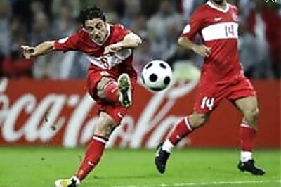 Euro 2008: Czechs rue Cech fumble, Turkey in quarters