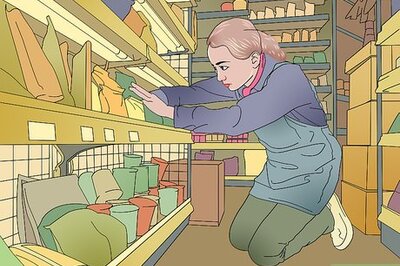 How to Prepare a Grocery Store for Closing
