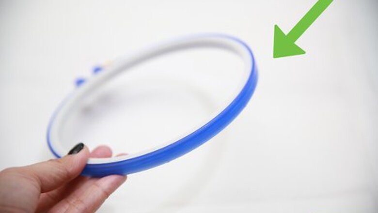 How to Mount Fabric in an Embroidery Hoop