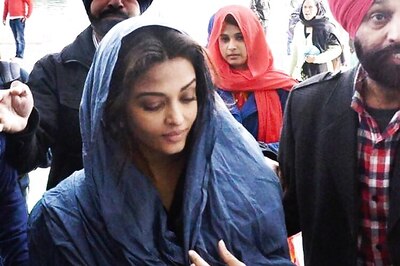 Aishwarya Rai Bachchan shoots for 'Sarbjit' at Golden Temple